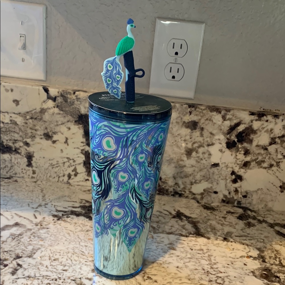 Peacock Design Tumbler with Lid - Picture 1 of 1